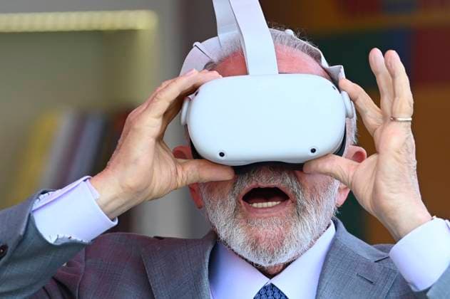 Bilder des Jahres 2024, News 08 August News Themen der Woche KW35 News Bilder des Tages BRASÍLIA, DF - 27.08.2024: PRESIDENTE LULA ENTREGA VANS DO MOVCEU - On Tuesday (27) the President of Brazil Luiz Inácio Lula da Silva and the Minister of Culture, Margareth Menezes, participated in the ceremony at the Palácio do Planalto to present MovCEU vans - itinerant cultural equipment from the Territories of Culture Program. x2601203x  TonxMolina