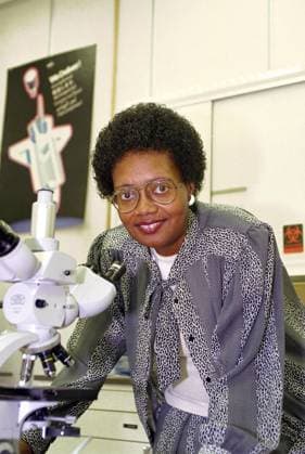 July 20, 1994 - Kennedy Space Center, Florida, USA - Dr. IRENE DUHART LONG is the director, Biomedical Operations and Research Office, at the Kennedy Space Center effective July 24, 1994. She is responsible for the program management of the center s aerospace and occupational medicine, life sciences research, environmental health programs and the operations management of the life sciences support facilities. Dr. Long also is responsible for providing the coordinating medical, environmental monitoring and environmental health support to launch and landing activities and day-to-day institutional functions. Kennedy Space Center USA - ZUMAz03_ 19940720_shm_z03_803 Copyright: xNASAx