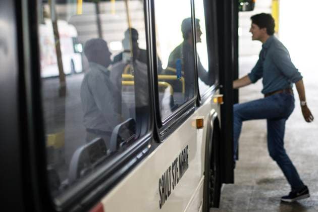 August 29, 2024, Sault Ste. Marie, Ontario, Canada: Prime Minister Justin Trudeau visits with city transit workers during a scheduled event at the City of Sault Ste Marie Transit Facility on Thursday, August, 29, 2024. Sault Ste. Marie Canada  - ZUMAc35_ 20240829_zaf_c35_042 Copyright: xKennethxArmstrongx