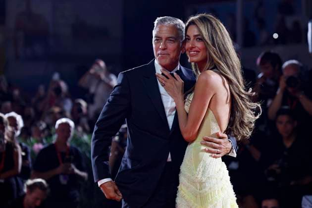 Bilder des Jahres 2024, Entertainment 09 September Entertainment Themen der Woche KW35 Entertainment Bilder des Tages September 1, 2024, Venice, ITALY: US actor George Clooney his wife Amal Alamuddin arrive for the premiere of ˜Wolfs™ at the 81st annual Venice International Film Festival, in Venice, Italy, 01 September 2024. The movie is presented out of competition at the festival running from 28 August to 07 September 2024. ANSA FABIO FRUSTACI. Venice ITALY  - ZUMAa110 20240901_zaf_a110_180 Copyright: xFabioxFrustacix
