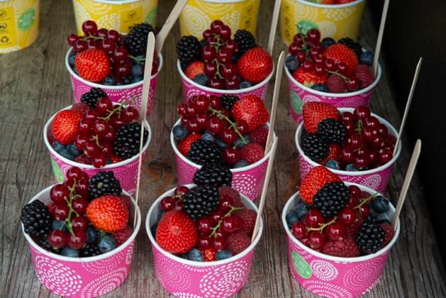 Summer berries at the Fish Market, Bergen, Norway, Scandinavia, Europe Copyright: EthelxDavies 685-2868 RECORD DATE NOT STATED