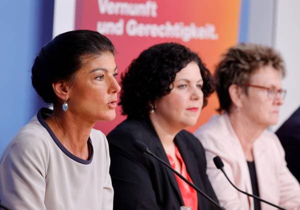 Sahra Wagenknecht, Amira Mohamed Ali, party chairwoman of Bündnis Sahra Wagenknecht, Sabine Zimmermann, top candidate and state chairwoman of the BSW in Saxony, Germany, Berlin, Press conference Bündnis Sahra Wagenknecht on the results of the state elections in Saxony and Thuringia