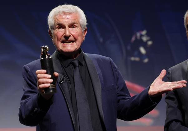 Entertainment Themen der Woche KW36 Entertainment Bilder des Tages Filmfestspiele in Venedig, Cartier Glory to the Filmmaker Award, Claude Lelouch September 2, 2024, Venice: French film director Claude Lelouch poses after he received the Cartier Glory to The Filmmaker Award , before the screening of his movie Finalement (Finally) during the 81st Venice Film Festival in Venice, Italy, 02 September 2024. The movie is presented out of competition at the festival running from 28 August to 07 September 2024. ANSA FABIO FRUSTACI Venice  - ZUMAa110 20240902_zaf_a110_116 Copyright: xFabioxFrustacix