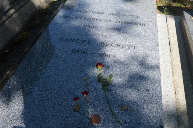 August 27, 2024, Paris, FRA: 20240827 - Gravesite of Irish-born author Samuel Beckett and his wife, Suzanne, in the Montparnasse Cemetery in Paris, France. Paris FRA - ZUMAm139 20240827_fap_m139_004 Copyright: xChuckxMyersx