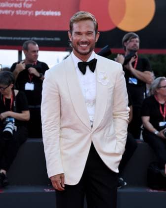 Venice, 81st Venice International Film Festival, Red Carpet Diva & Donna Award. Pictured: Paolo Stella  Copyright: xAlbertoxTerenghi PoolxPhotoxEvenx xPoolxPhotoxEventsx04x IPA_Agency_IPA49320901