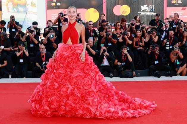 Entertainment Bilder des Tages 81st Mostra - Queer Screening Rose Bertram attends the Queer red carpet during the 81st Venice International Film Festival on September 03, 2024 in Venice, Italy. Photo by Marco Piovanotto ABACAPRESS.COM Venice Italy  Copyright: xPiovanottoxMarco ABACAx