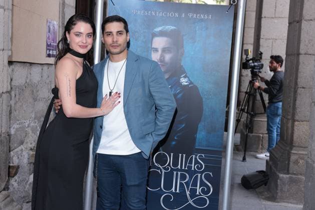 TV Horror Serie Reliquias Oscuras Photocall in Mexiko-Stadt September 4, 2024, Mexico City, Ciudad de Mexico, Mexico: Nicole Curiel and Alex Perea attending the Pihotocall for the horror Tv series Ã¢â‚¬ËœReliquias OscurasÃ¢â‚¬â ¢ by Televisa Univision at Convento San Joaquin. on September 4, 2024 in Mexico City, Mexico. Mexico City Mexico - ZUMAe321 20240904_zea_e321_039 Copyright: xYamakxPerea xEyepixxGroupx
