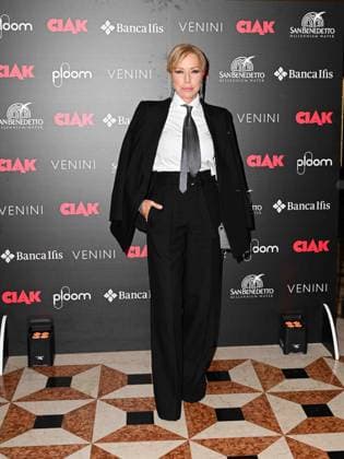 Venice, 81st Venice Film Festival 2024 -. Ciak Award. In the photo: Nancy Brilli  Copyright: xManuelexMangiarottix xipa-agencyx xPoolxPhotoxEventsx04x IPA_Agency_IPA49388734
