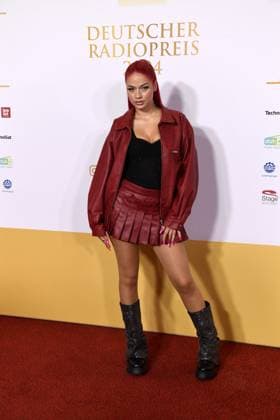 badmomzjay bürgerlich Josy Napieray at the presentation of the German Radio Award on 05 09 2024 at the Stage Theater Neue Flora in Hamburg