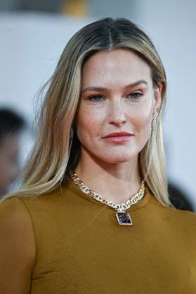 Filmfestspiele in Venedig, Nuovo IMAIE Award - Roter Teppich Venice Nuovo IMAE Award Red Carpet Bar Refaeli attending the Nuovo IMAE Award Red Carpet as part of the 81st Venice International Film Festival, in Venice, Italy on September 06, 2024. Photo by Aurore Marechal ABACAPRESS.COM Venice Italy  Copyright: xMarechalxAurore ABACAx