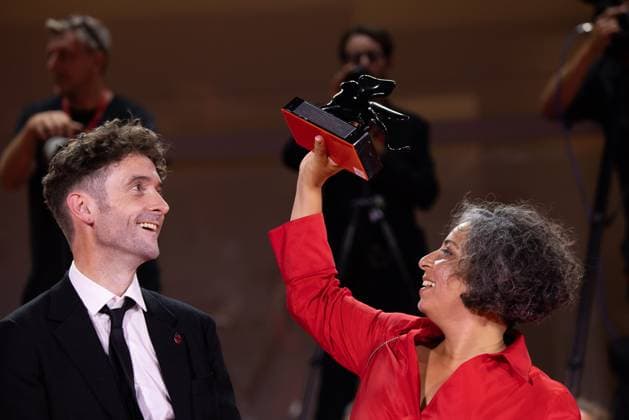 News - 2024 Winners Photocall - The 81st Venice International Film Festival Barry Gene Murphy and May Abdalla pose during a photocall after receiving the Venice Immersive Best Experience Award for Impulse during the award ceremony of the 81st Venice Film Festival on September 7, 2024 at Venice Lido. Photo: Cinzia Camela. Lido di Venezia Palazzo del Cinema Italy Copyright: xCinziaxCamelax xLiveMediax LPN_1508412