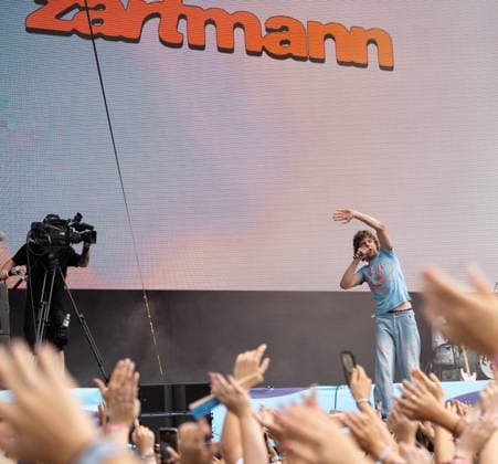The singer Zartmann during his performance at the Superbloom music festival in Munich on 08 09 2024 Munich Olympiapark Bavaria Germany