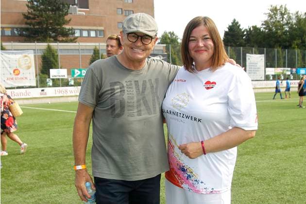 Ewald Lienen and Katharina Fegebank at the Kicken mit Herz charity football match in aid of the childrens heart ward at Eppendorf University Hospital on 8 September 2024 in Hamburg Kicken mit Herz 2024 charity event in Hamburg