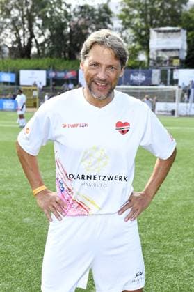 Patrick Bach at the 16 charity football match Kicken mit Herz in aid of the childrens heart ward at UKE Eppendorf in Hamburg on 08 09 2024