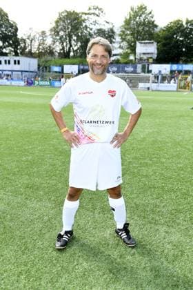 Patrick Bach at the 16 charity football match Kicken mit Herz in aid of the childrens heart ward at UKE Eppendorf in Hamburg on 08 09 2024