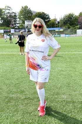 Sandra Quadflieg at the 16 charity football match Kicken mit Herz for the benefit of the childrens heart ward of the UKE Eppendorf in Hamburg on 08 09 2024