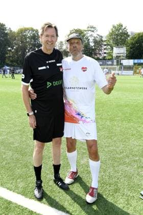Lou Richter and Rolf Harald Fuhrmann at the 16 charity football match Kicken mit Herz in aid of the childrens cardiac ward at UKE Eppendorf in Hamburg on 08 09 2024