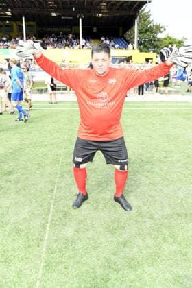 Tim Mälzer at the 16 charity football match Kicken mit Herz in aid of the childrens heart ward at UKE Eppendorf in Hamburg on 08 09 2024