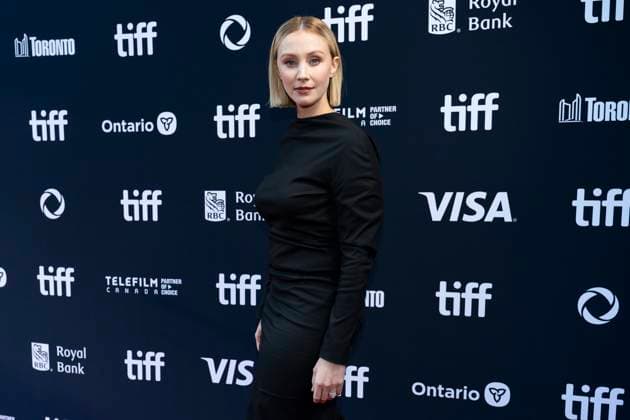 September 8, 2024, Toronto, On, Canada: Sarah Gadon arrives on the red carpet at the TIFF Tribute Awards, during the Toronto International Film Festival, in Toronto, on Sunday, Sep. 8, 2024. Toronto Canada  - ZUMAc35_ 20240908_zaf_c35_107 Copyright: xArlynxMcadoreyx