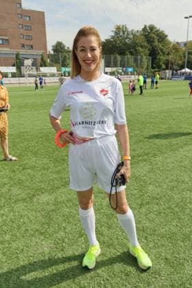 KICKEN MIT HERZ, 08 09 2024 Julia Stinshoff, Kicken mit Herz the charity football match in aid of the UKE childrens ward at the SC Victoria stadium, Hamburg, 08 09 2024 Copyright: xEventpressxMPx