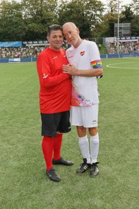 KICKEN MIT HERZ, 08 09 2024 Tim Mälzer, Peter Lohmeyer, Kicken mit Herz the charity football match in aid of the childrens ward of the UKE in the stadium of SC Victoria, Hamburg, 08 09 2024 Copyright: xEventpressxMPx