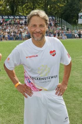 KICKEN MIT HERZ, 08 09 2024 Patrick Bach, Kicken mit Herz the charity football match in aid of the UKE childrens ward at the SC Victoria stadium, Hamburg, 08 09 2024 Copyright: xEventpressxMPx