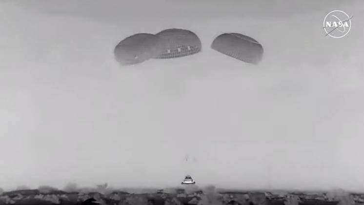 These images show the successful return of NASA and Boeing™s uncrewed Starliner spacecraft, following its landing at 10:01 p.m. MDT on 6 September at White Sands Space Harbor in New Mexico. The return marks the conclusion of a three-month flight test to the International Space Station (ISS). The craft was originally supposed to return crewed, but its two astronauts remain aboard the ISS. Ken Bowersox, Associate Administrator of NASA™s Space Operations Mission Directorate, said: I am extremely proud of the work our collective team put into this entire flight test, and we are pleased to see Starliner™s safe return. Even though it was necessary to return the spacecraft uncrewed, NASA and Boeing learned an incredible amount about St Copyright: xx coverimg54105068