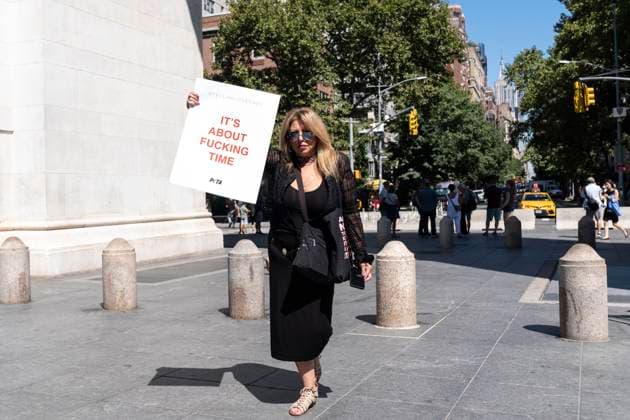 September 10, 2024, New York, New York, United States: Rachel J Levy Ejsmont joined PETA activists rally on Washington Square in New York on September 10, 2024 to demand end of leather usage in fashion during Fashion Week sponsored by designer Stella McCartney New York United States - ZUMAr339 20240910_znp_r339_092 Copyright: xLevxRadinx