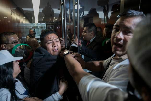 September 10, 2024, Mexico, Mexico: Moment when protesters against the Judicial Reform in Mexico try to enter the offices of the Mexican Senate by force. The protests that are shaking Mexico are a direct response to the judicial reform proposal presented by President AndrÃ s Manuel Lopez Obrador. This reform, which seeks to modify the structure and functioning of the Judiciary, has generated a wave of criticism and mobilizations from various sectors of society. Especially from workers in the Justice system who say this Reform threatens judicial independence: Critics argue that the reform sought to subject the Judicial Branch to the Executive, weakening the separation of powers and putting the independence of judges at risk. Mexico Mexico - ZUMAs197 20240910_aaa_s197_457 Copyright: xIsraelxFuguemannx