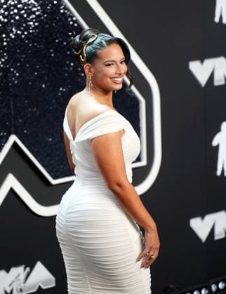 Nessa arrives on the red carpet at the 2024 MTV Video Music Awards VMA s at the UBS Arena in Elmont, New York on Wednesday, September 11, 2024.  NYP202409111004 DerekxC.xFrench