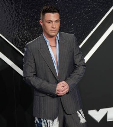 Colton Haynes arrives on the red carpet at the 2024 MTV Video Music Awards VMA s at the UBS Arena in Elmont, New York on Wednesday, September 11, 2024.  NYP202409111027 DerekxC.xFrench