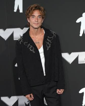 Daniel Seavey arrives on the red carpet at the 2024 MTV Video Music Awards VMA s at the UBS Arena in Elmont, New York on Wednesday, September 11, 2024.  NYP202409111030 DerekxC.xFrench