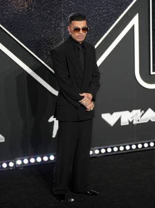 Rauw Alejandro arrives on the red carpet at the 2024 MTV Video Music Awards VMA s at the UBS Arena in Elmont, New York on Wednesday, September 11, 2024.  NYP202409111071 DerekxC.xFrench