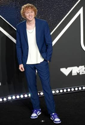 Knox arrives on the red carpet at the 2024 MTV Video Music Awards VMA s at the UBS Arena in Elmont, New York on Wednesday, September 11, 2024.  NYP202409111083 DerekxC.xFrench