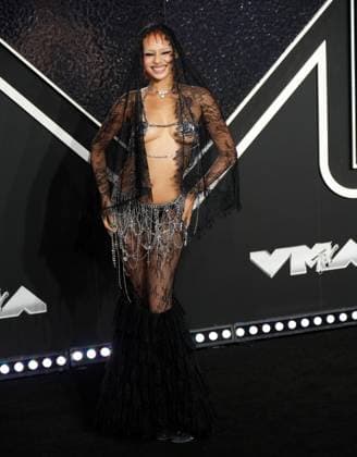 Jazzelle Zanaughtti arrives on the red carpet at the 2024 MTV Video Music Awards VMA s at the UBS Arena in Elmont, New York on Wednesday, September 11, 2024.  NYP202409111129 DerekxC.xFrench