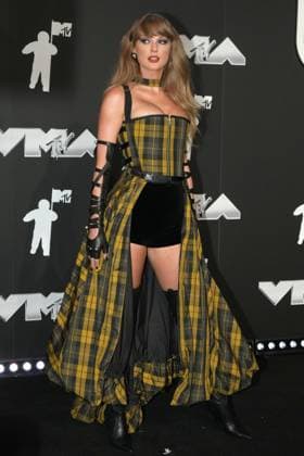 September 11, 2024, New York, New York, USA: TAYLOR SWIFT walks the red carpet at the 2024 MTV VMA Awards,.The UBS Arena, .Elmont, NY.September 11, 2024. New York USA - ZUMAms4_ 20240911_faf_ms4_010 Copyright: xSoniaxMoskowitzxGordonx