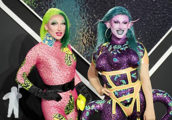 Plasma and Amanda Tori Meating arrives on the red carpet at the 2024 MTV Video Music Awards VMA s at the UBS Arena in Elmont, New York on Wednesday, September 11, 2024.  NYP202409111158 DerekxC.xFrench