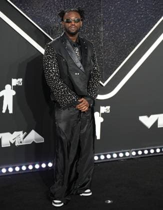 Lojay arrives on the red carpet at the 2024 MTV Video Music Awards VMA s at the UBS Arena in Elmont, New York on Wednesday, September 11, 2024.  NYP202409111159 DerekxC.xFrench