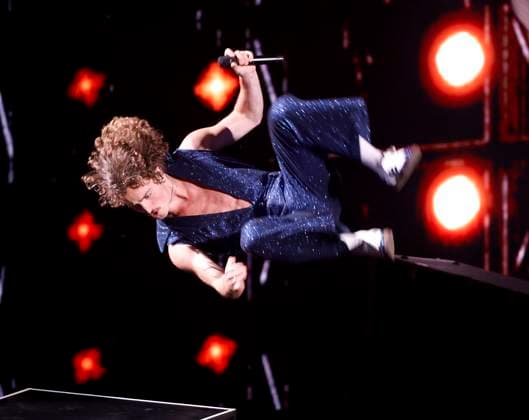 Benson Boone performs on stage at the 2024 MTV Video Music Awards VMA s at the UBS Arena in Elmont, New York on Wednesday, September 11, 2024.  NYP20240911208 JohnxAngelillo
