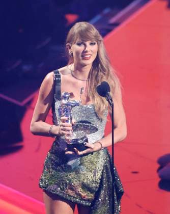 Taylor Swift accepts the Video of the Year award (Presented by Burger King) for Fortnight on stage at the 2024 MTV Video Music Awards VMA s at the UBS Arena in Elmont, New York on Wednesday, September 11, 2024.  NYP20240911250 JohnxAngelillo