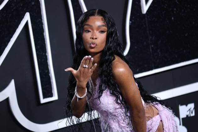 MTV Video Music Awards Arrivals - NY Lola Brooke attends the 2024 VMA MTV red carpet in Elmont, NY, USA on September 11, 2024. Photo by Charles Guerin ABACAPRESS.COM Elmont NY United States  Copyright: xGuerinxCharles ABACAx