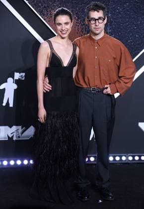 MTV Video Music Awards Arrivals - NY Margaret Qualley and Jack Antonoff attend the 2024 VMA MTV red carpet in Elmont, NY, USA on September 11, 2024. Photo by Charles Guerin ABACAPRESS.COM Elmont NY United States  Copyright: xGuerinxCharles ABACAx