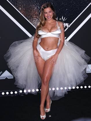 MTV Video Music Awards Arrivals - NY Addison Rae attends the 2024 VMA MTV red carpet in Elmont, NY, USA on September 11, 2024. Photo by Charles Guerin ABACAPRESS.COM M New York City NY United States  Copyright: xGuerinxCharles ABACAx