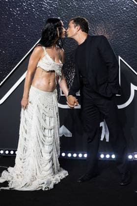 2024 MTV Video Music Awards Red Carpet Featuring: Katy Perry, Orlando Bloom Where: New York, New York, United States When: 11 Sep 2024 Credit: Janet Mayer INSTARimages.com EDITORIAL USE ONLY. NOT FOR USE BY NEWSPAPERS BASED IN THE UK. Copyright: xx instar54113289