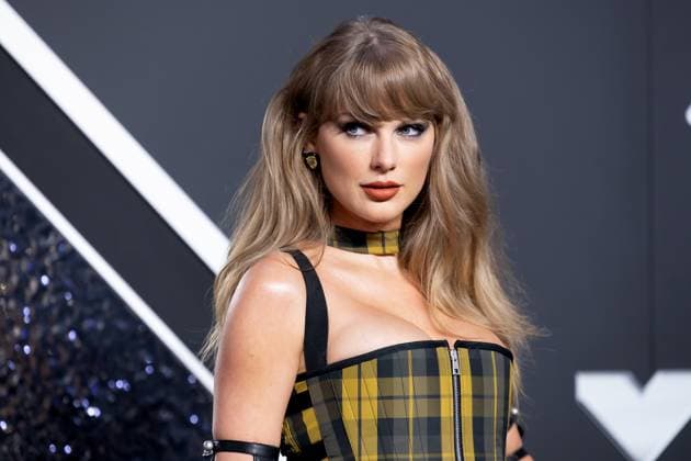 2024 MTV Video Music Awards Red Carpet Featuring: Taylor Swift Where: New York, New York, United States When: 11 Sep 2024 Credit: Janet Mayer INSTARimages.com EDITORIAL USE ONLY. NOT FOR USE BY NEWSPAPERS BASED IN THE UK. Copyright: xx instar54113309