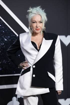 2024 MTV Video Music Awards Red Carpet Featuring: Cyndi Lauper Where: New York, New York, United States When: 11 Sep 2024 Credit: Janet Mayer INSTARimages.com EDITORIAL USE ONLY. NOT FOR USE BY NEWSPAPERS BASED IN THE UK. Copyright: xx instar54113336