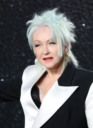 September 11, 2024, Newark, New Jersey, USA: Cindy Lauper attends the 2024 MTV Video Music Awards, VMAs, at UBS Arena in Elmont, New Jersey, USA, on 11 September 2024. Photo: Newark USA - ZUMAm179 20240911_zep_m179_010 Copyright: xAlecxMichaelx