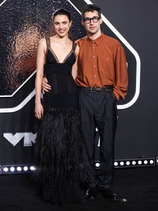 2024 MTV Video Music Awards - Arrivals ELMONT, NEW YORK, USA - SEPTEMBER 11: Margaret Qualley and Jack Antonoff arrive at the 2024 MTV Video Music Awards held at UBS Arena on September 11, 2024 in Elmont, New York, United States., Credit:Xavier Collin Avalon United States, New York, Elmont, UBS Arena  Copyright: xXavierxCollinx xAvalonx PHT_MTV_VMA_907004672