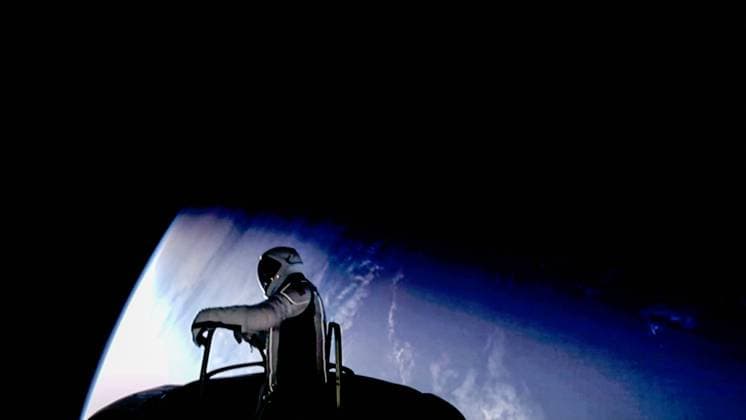 Bilder des Jahres 2024, News 09 September News Themen der Woche KW37 News Bilder des Tages SpaceX-Mission Polaris Dawn: Erster privater Weltraumspaziergang Images from the first private spacewalk in SpaceX history Images from the first private spacewalk in SpaceX history, September 12, 2024 Billionaire Jared Isaacman and SpaceX employee Sarah Gillis walked into space, 700 kilometers from Earth, a first for non-professional astronauts Capture SpaceX via Bestimage Images from the first private spacewalk in SpaceX history, September 12, 2024 Billionaire Jared Isaacman and SpaceX employee Sarah Gillis walked into space, 700 kilometers from Earth, a first for non-professional astronauts  Copyright: xCapturexSpaceXxviaxBestimagexCapturexSpaceXxviaxBestimagex