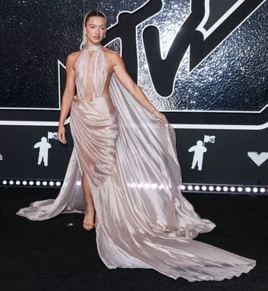 2024 MTV Video Music Awards - Arrivals ELMONT, NEW YORK, USA - SEPTEMBER 11: Anna Sitar arrives at the 2024 MTV Video Music Awards held at UBS Arena on September 11, 2024 in Elmont, New York, United States., Credit:Xavier Collin Avalon United States, New York, Elmont, UBS Arena  Copyright: xXavierxCollinx xAvalonx 0906997791